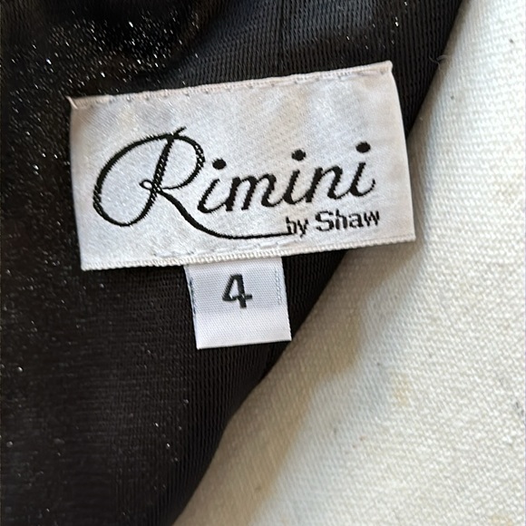 Rimini Sleeveless Silver Metallic Maxi Dress - Picture 11 of 12